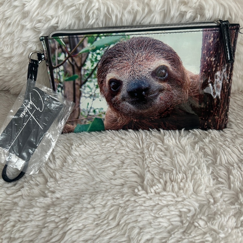 Chateau Sloth Cosmetic Bag - Brown and Green​​​​​ - Picture 2 of 9